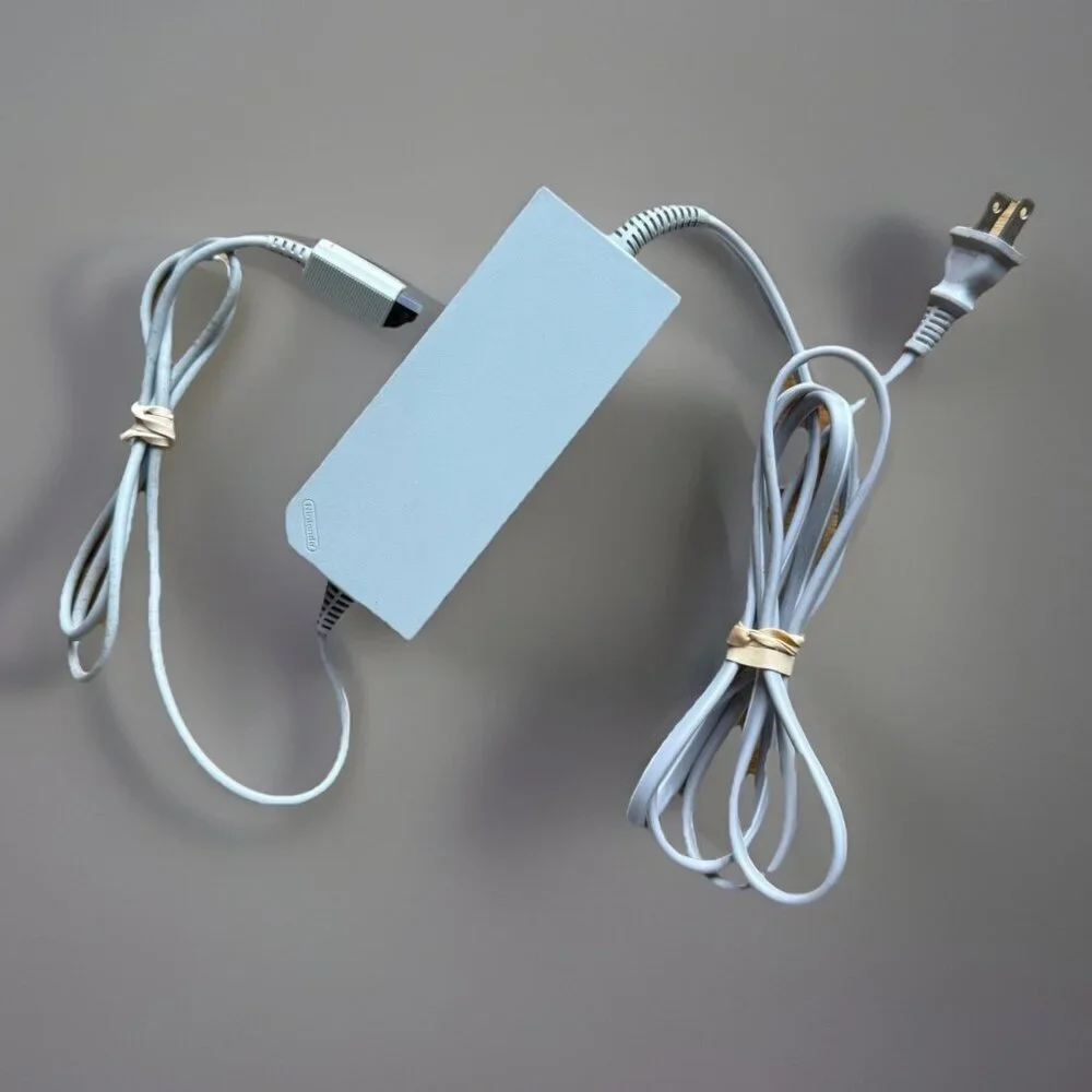 Original Nintendo Wii AC Adapter RVL-002 USA OEM Power Supply Charger 12V 3.7A‎